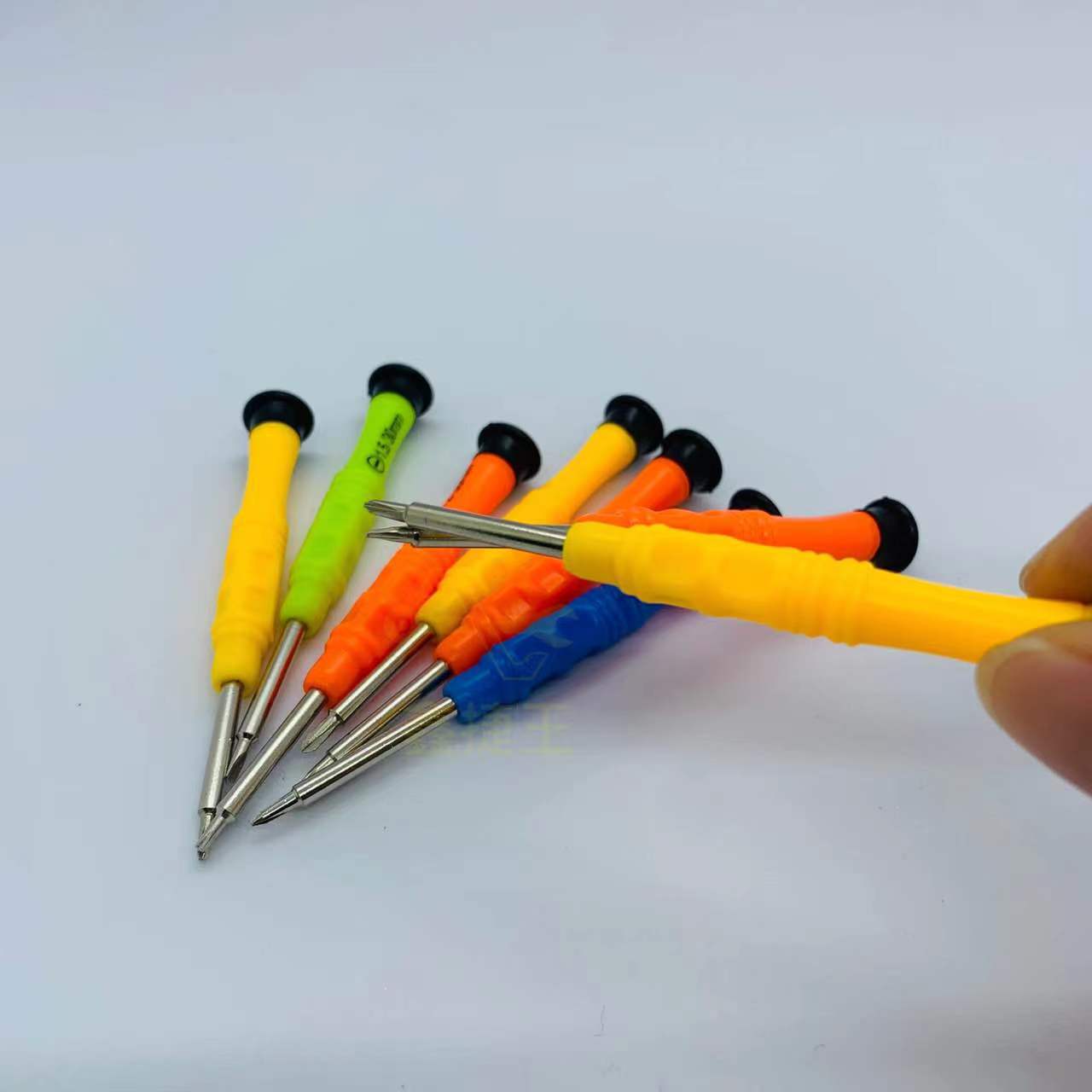 多功能小螺丝刀套装2.0十字0.6Y0.8五星1.2加磁拆机工具起子绝缘