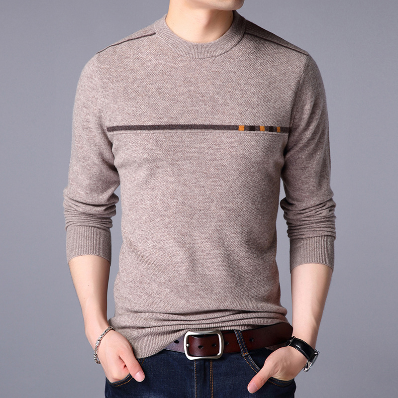 men's woolen keep warm sweater with a round collar