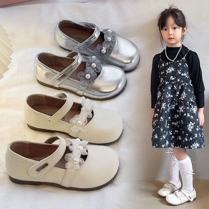 Girls' Princess Shoes 2026 New Model Baby Girl Floral White Leather Shoes Toddler Single Shoes Children's Soft-Soled Dance Shoes