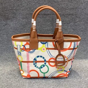 2025�¿ɫ���ذ���Ƥ�䷫���˻@��Ů����ɫُ������@����