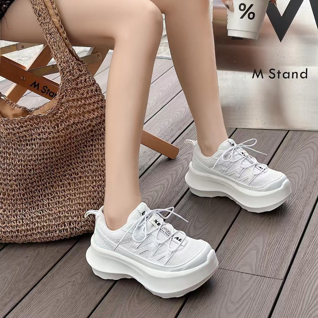 Korean Style Thick Sole White Shoes Women's 2025 Summer New Thin Mesh Breathable Height-increasing Platform Shoes Casual sneaker