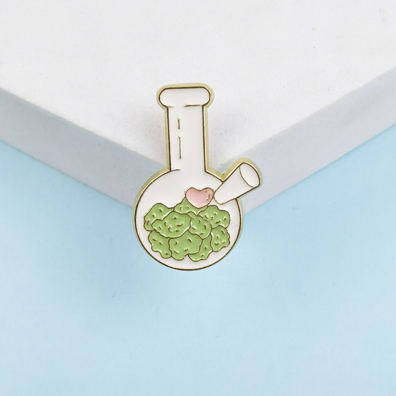 Serie de química creativa Broche Florero de dibujos animados Mochila Decoración Hebilla Personalidad Accesorios de insignia de aleación de todo fósforo