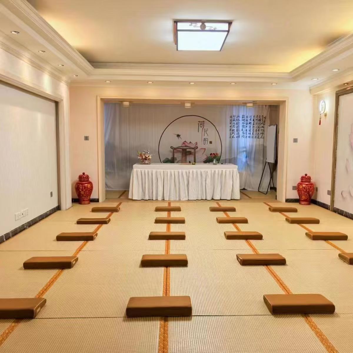 54d35a7ae4eec215bbe30c634189c7