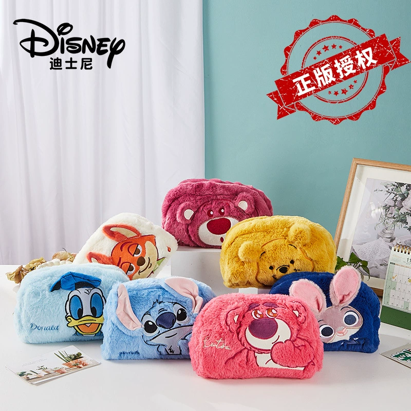 Disney Strawberry Bear Милая плюшевая косметическая сумка