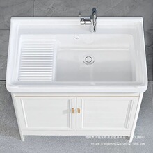 �l���g�̨�մ�ϴ���莧���ˮ��̫���X��ɫ���ԡ�ҙ��M��ϴĘ��