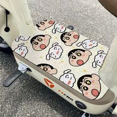 蜡笔小新电动车脚垫耐磨除尘可裁剪丝圈脚垫耐脏易打理脚踏防滑垫
