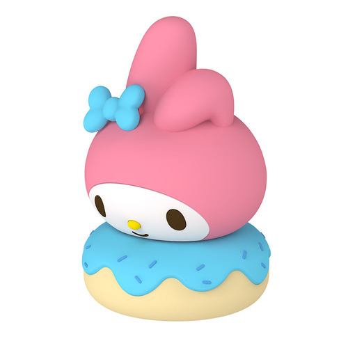 Genuine Sanrio hot water bottle for girls, cute silicone water-filled hand warmer bag for children and students, mini small hot water bottle