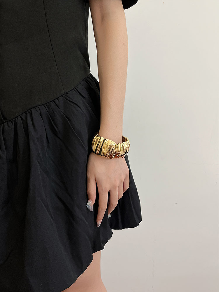 Casual, Daily Occasion Vintage Style Solid Color Alloy Plating Unisex Bangle