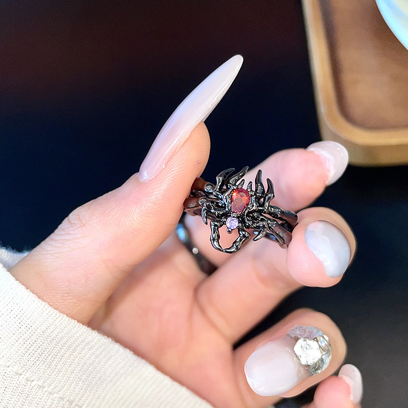 Araña oscura personalidad nicho diseño calle hip hop anillo femenino moda fresco alto sentido ins viento frío anillo de dedo índice