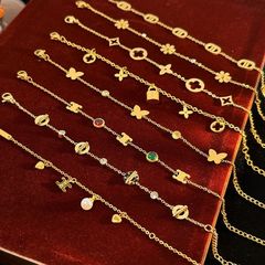 炉内真空18K电镀钛钢微镶锆石凯旋蝴蝶小雏菊手链设计感轻奢手链