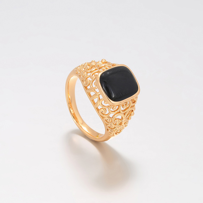Xuping joyería hueco diseño retro anillo de aleación de cobre chapado 18k color nicho temperamento anillo transfronterizo al por mayor