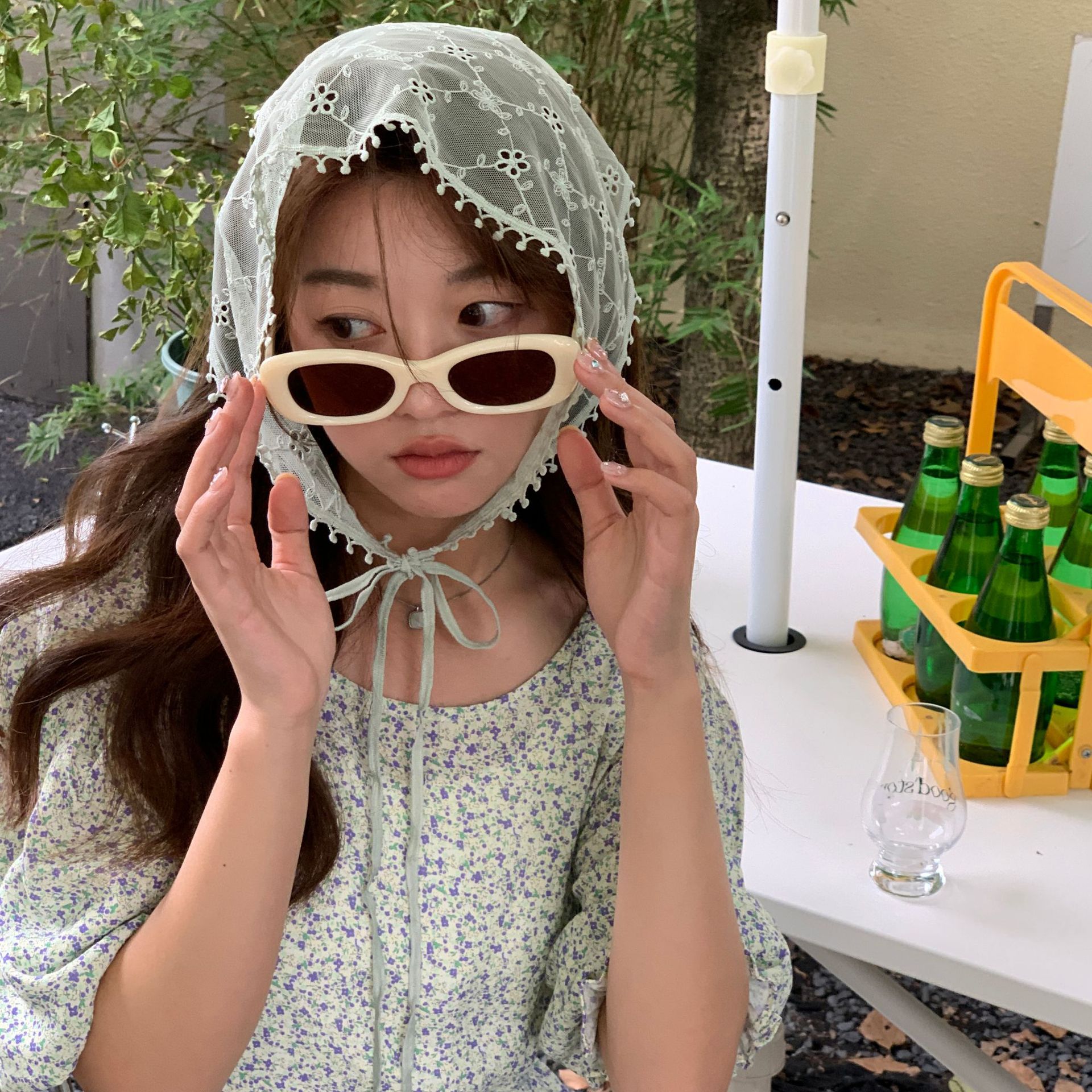 Pañuelo de encaje para mujer primavera y verano todo partido bordado pequeña flor decorativa triángulo con cordones bufanda de cuello bufanda corbata bufanda de pelo cinta