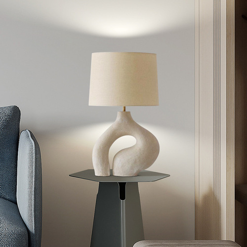 Modern Minimalist Creative Living Room Lamp, Nordic Fabric Bedroom Bedside Study Room Art Designer Model Room Lamp