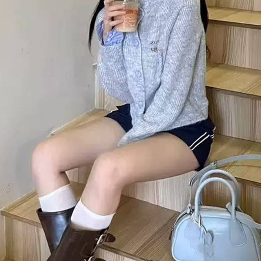 여성 반목 니트 가디건 루즈핏 배색 긴팔 데일리 스웨터 프리사이즈