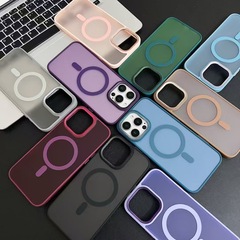 IPhone15Promaxドリルレンズの肌感フロスト磁気吸引携帯ケースリンゴ14転倒防止保護カバーを適用