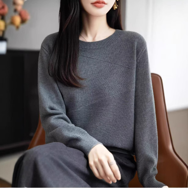 No Pilling New Cotton Gray Sweater for Women, Autumn and Winter 2025 New Thickened Cotton Knit Base Shirt
