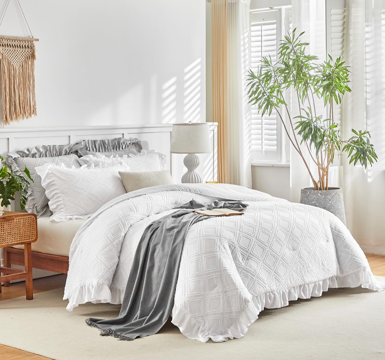 White Queen Size-02.jpg