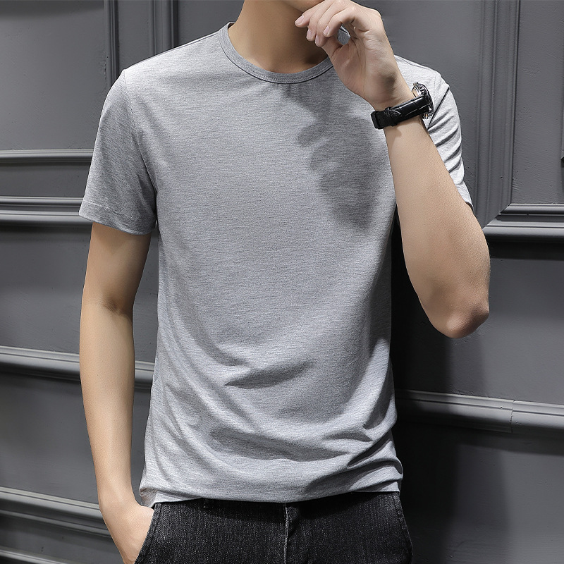 Venta al por mayor de los hombres de color sólido de manga corta Camiseta más tamaño verano estilo coreano slim fit moda guapo cuello redondo media manga camiseta