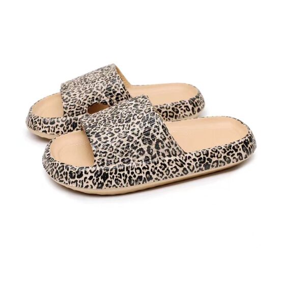 Graffiti slip-on sandals women's thick-soled coconut soft-soled slippers women's summer indoor and outdoor couple's flip-flops fashion