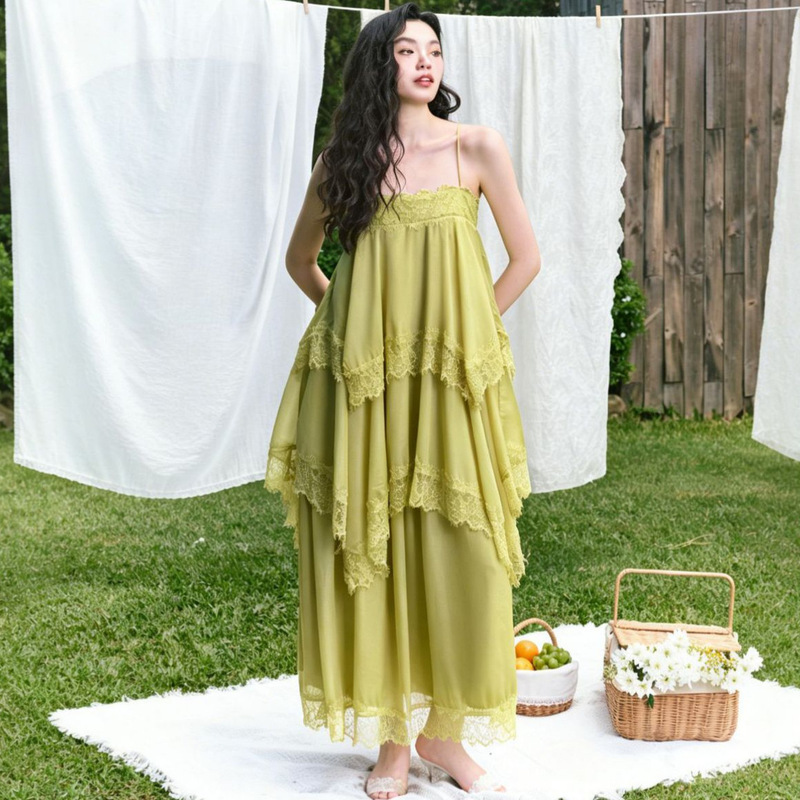 European and American Amazon Women's Clothing 2026 New Korean Style Sleeveless Pure Romantic Fashionable Spaghetti Strap Backless Picnic Dress European and American Amazon Women's Clothing 2026 New Korean Style Sleeveless Pure Romantic Fashionable Spaghetti Strap Backless Picnic Dress