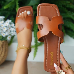 French Style Wearable Sandals for Women 2025 New Summer Style Flip-Flops for Women