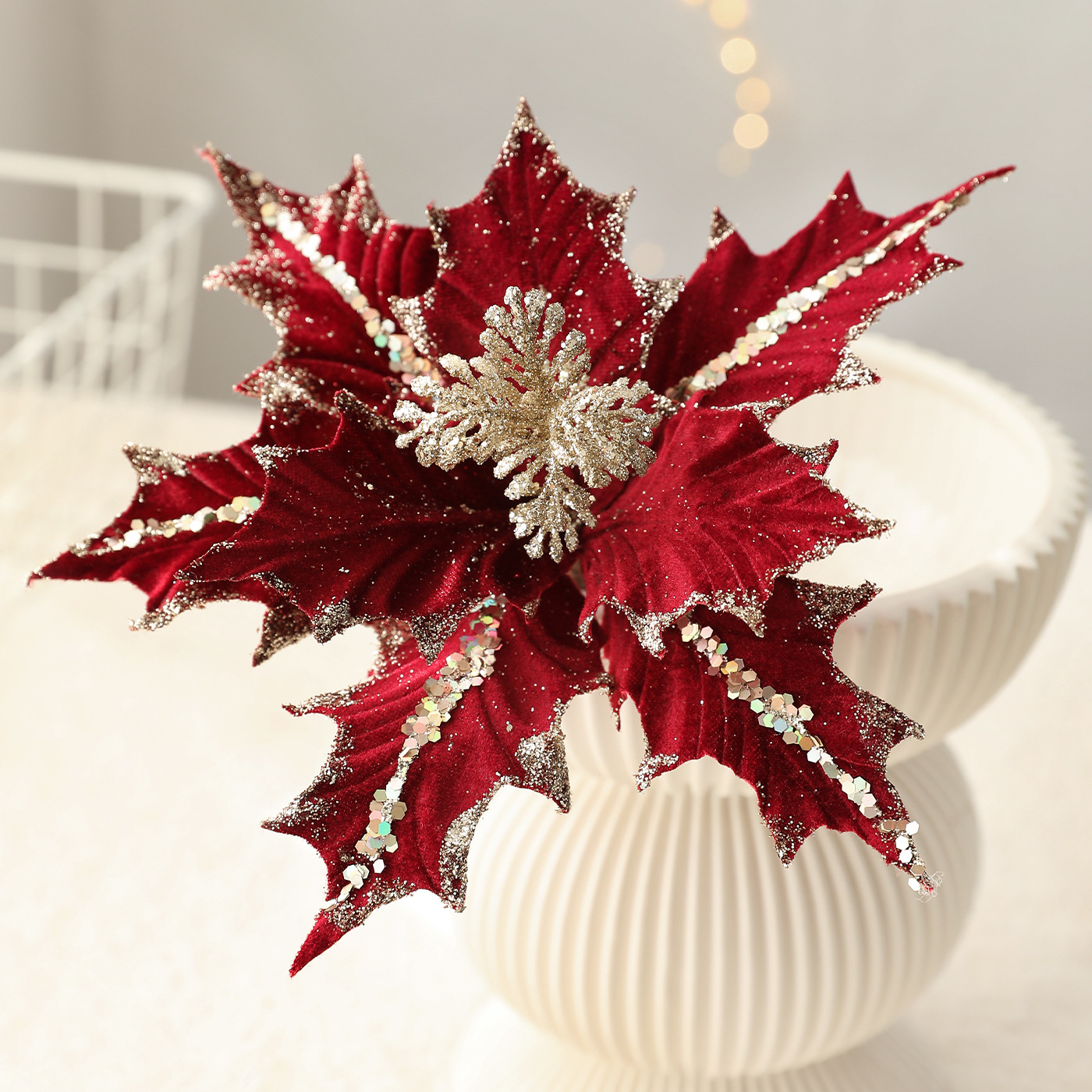 Nuevo producto 15CM floquete de polvo adhesivo de flores de Navidad de alta calidad tela ligera de lujo decoración de Navidad flores simuladas