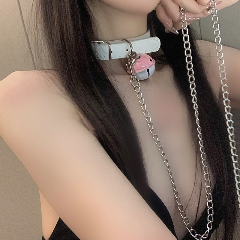 Conjunto de lencería sexy y collar de encaje estilo criada_voghion.com