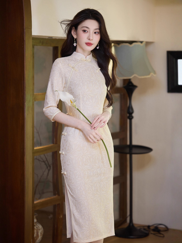 2025新款杏色新中式旗袍年轻款少女高级感连衣裙改良日常可穿常长|undefined
