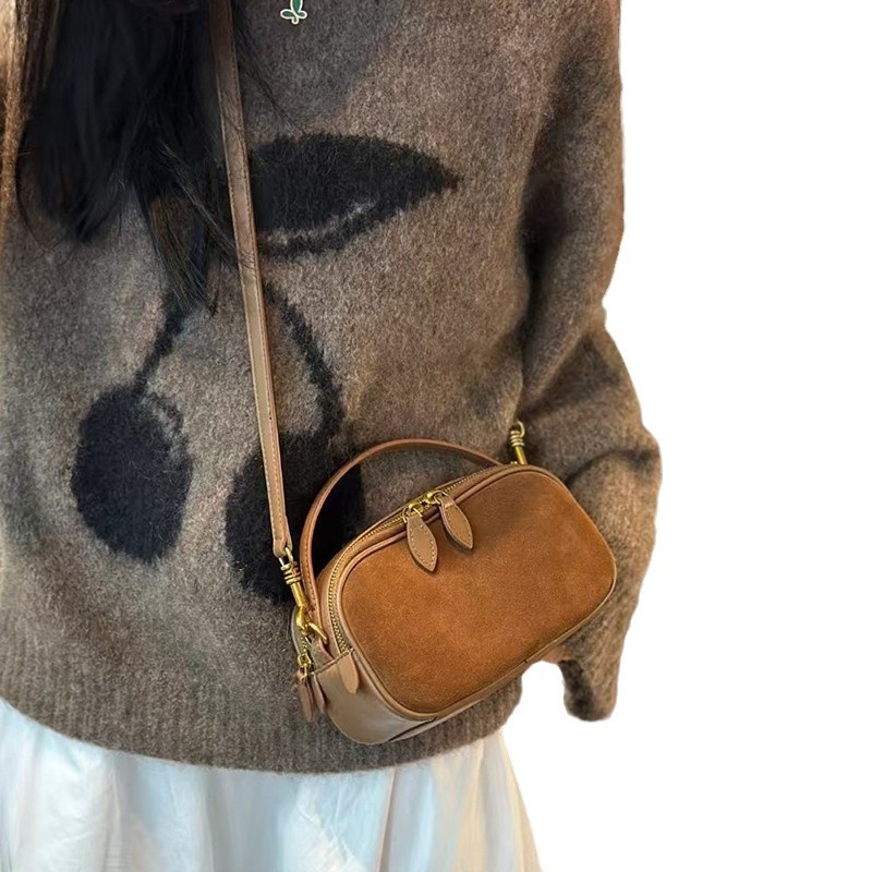 2025 New Genuine Leather Women's Bag Retro Niche Design Crossbody Bag Versatile Luxury Handbag Shoulder Bag - Thumbnail 5