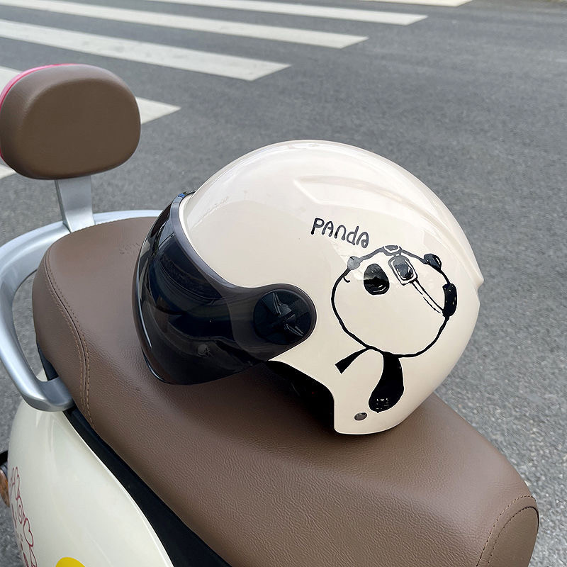 Newly certified motorcycle and electric vehicle safety helmet, unisex, summer sun protection, lightweight half helmet, safe for all seasons