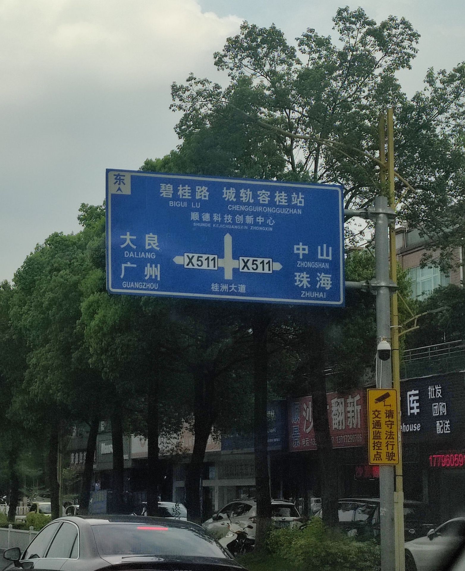 热镀锌八角杆道路交通杆 单双悬臂交通杆件 F型单立柱公路杆件