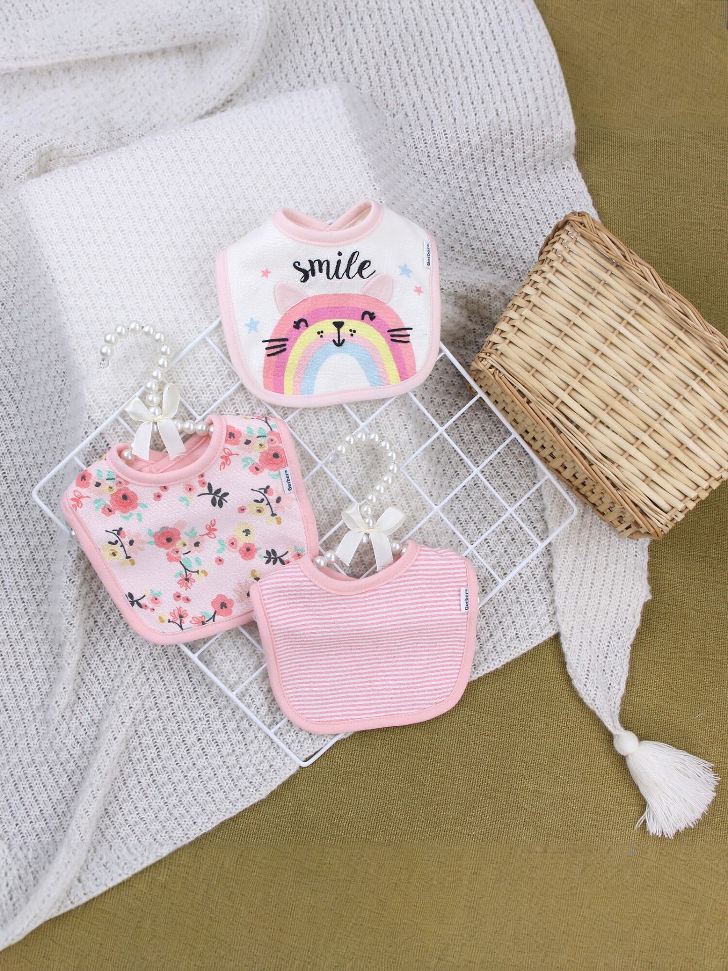 Baby toallas de saliva de algodón toallas de bebés absorción de agua baby cute anti-vomit leche de dibujos animados transpirables comercio exterior buckle