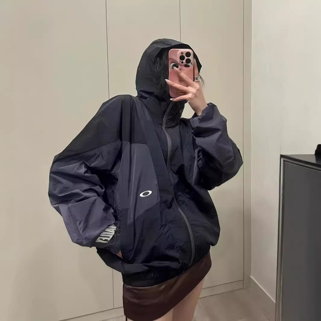 Niche O@kley Vintage Metallic Nylon Patchwork Windbreaker, Lightweight Jacket, Functional Outerwear, Quick-Drying Outdoor