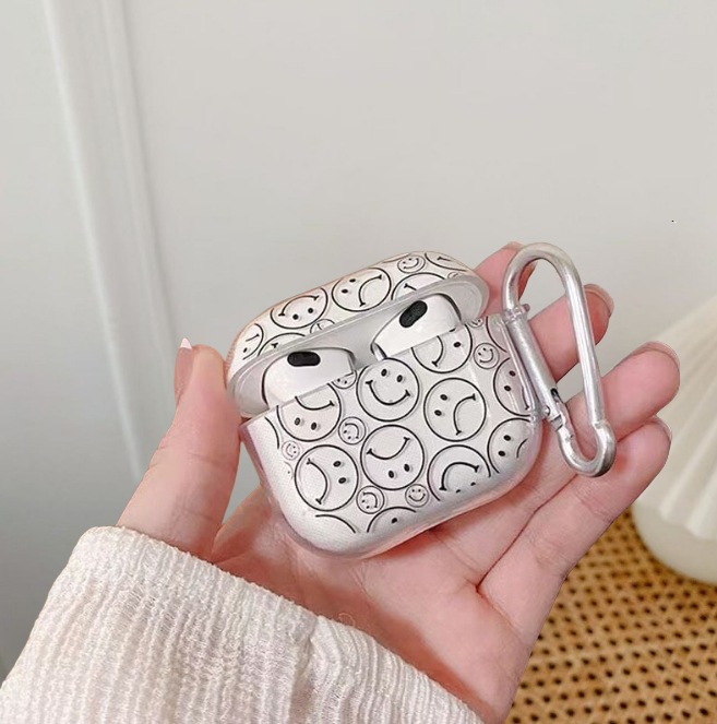 Чехол для наушников AirPods 4/Pro/3/2 с принтом и карабином