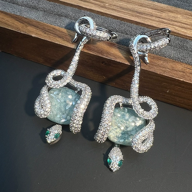 Серьги с сапфиром, европейский стиль, микроинкрустация, для импорта