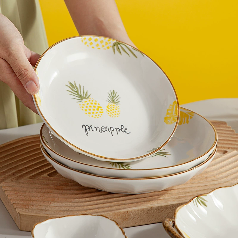 Керамическая японская тарелка для обеда с узором 'New Pineapple' ананас с золотой каймой, в разных размерах и набор посуды