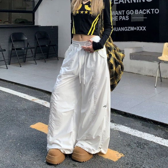 American-Style Loose-Fit Elastic Waist Parachute Cargo Pants with Drawstring, Loose Embroidery Pockets, Casual Pants, Unisex Versatile Long Pants American-Style Loose-Fit Elastic Waist Parachute Cargo Pants with Drawstring, Loose Embroidery Pockets, Casual Pants, Unisex Versatile Long Pants