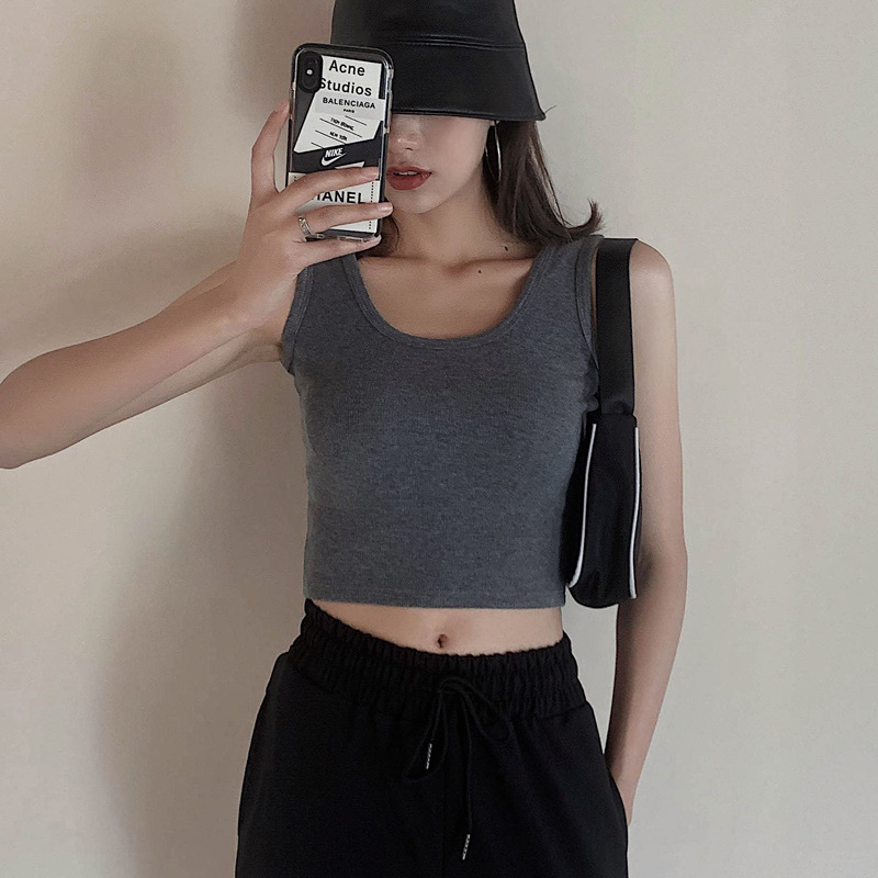 짧은 짙은 회색
