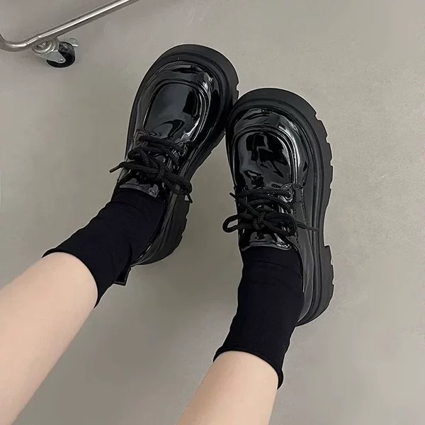 Gloss black