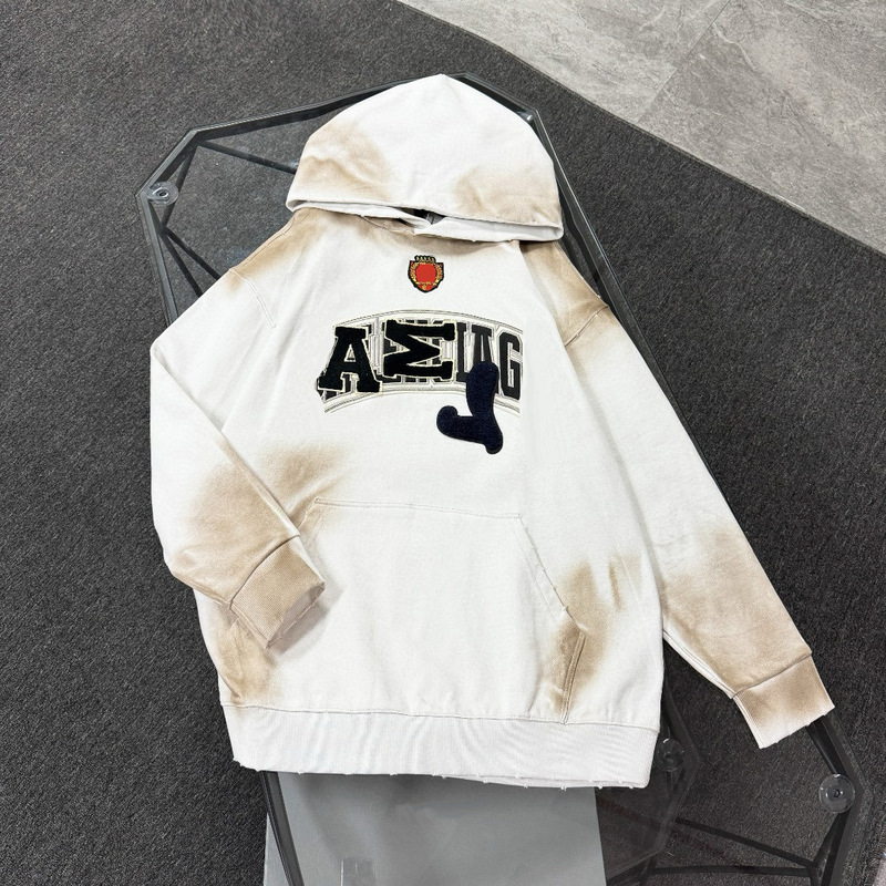 High Version Manchester United Co-Branded Style with the Same Badge Logo, Washed and Worn Out, Hand-Painted Hooded Terry Sweatshirt High Version Manchester United Co-Branded Style with the Same Badge Logo, Washed and Worn Out, Hand-Painted Hooded Terry Sweatshirt