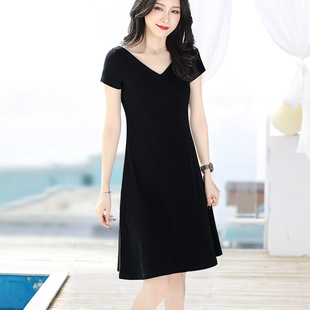 ��ɫ�����B��ȹŮʿ2024���¿�V�I���|�@���ڶ�a��С��ȹ�Lȹ�ļ�