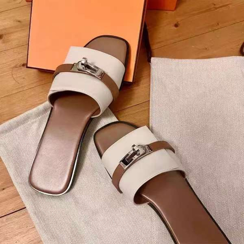 高品質のネットセレブの小さなロックバックルスリッパ、女性用、ファッショナブルで多用途、カラーブロック、スクエアトゥ、フラットソール、夏用サンダル|undefined