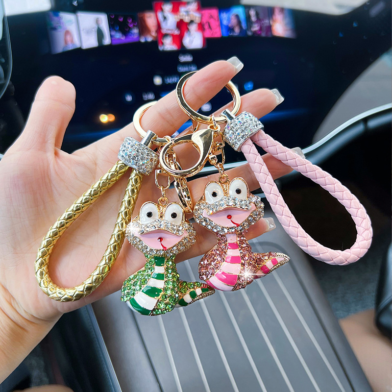 1 Piece Glam Classic Style Snake Metal Unisex Bag Pendant Keychain display picture 2