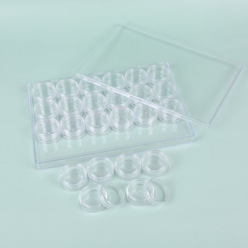 Una variedad de productos de cuidado de la piel de viaje portátil loción crema Gel de ducha Champú detergente para la ropa sub-botella transparente vacía