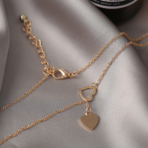 European and American-style trendy personalized heart-shaped pendant necklace for women—exquisite single-layer clavicle chain necklace