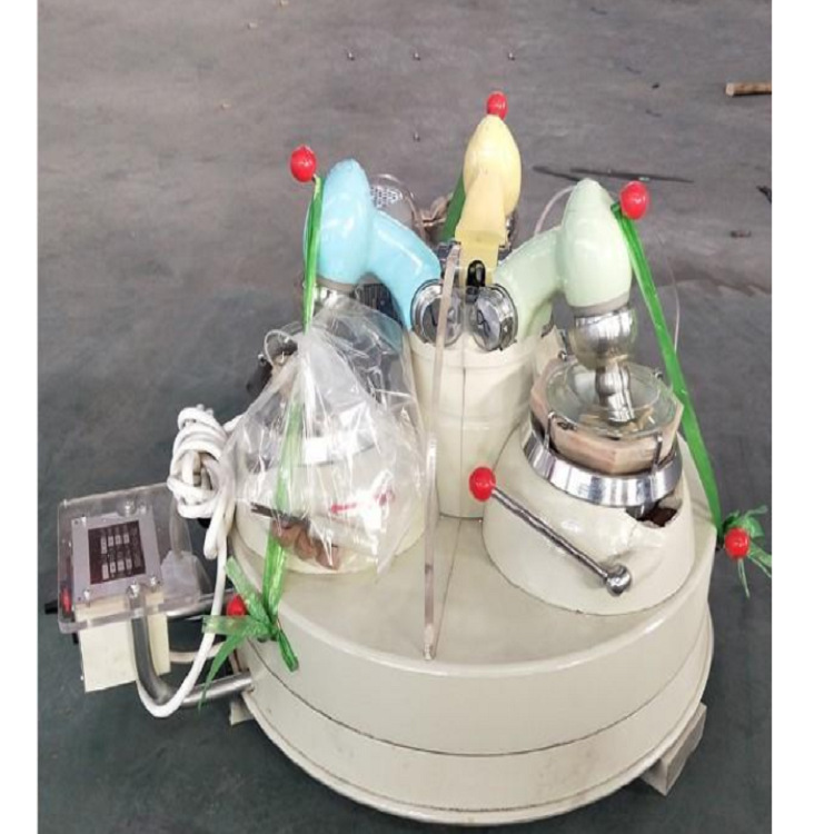 6 Venta de equipos de trituración mineral pequeño molino de tres rodillos molino de ágata