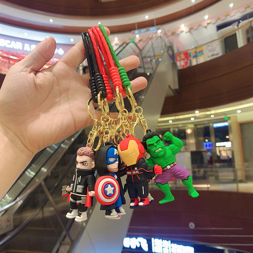 Spider-Man pendant accessory Captain America cartoon animated wholesale pendant figurine keychain doll decoration car