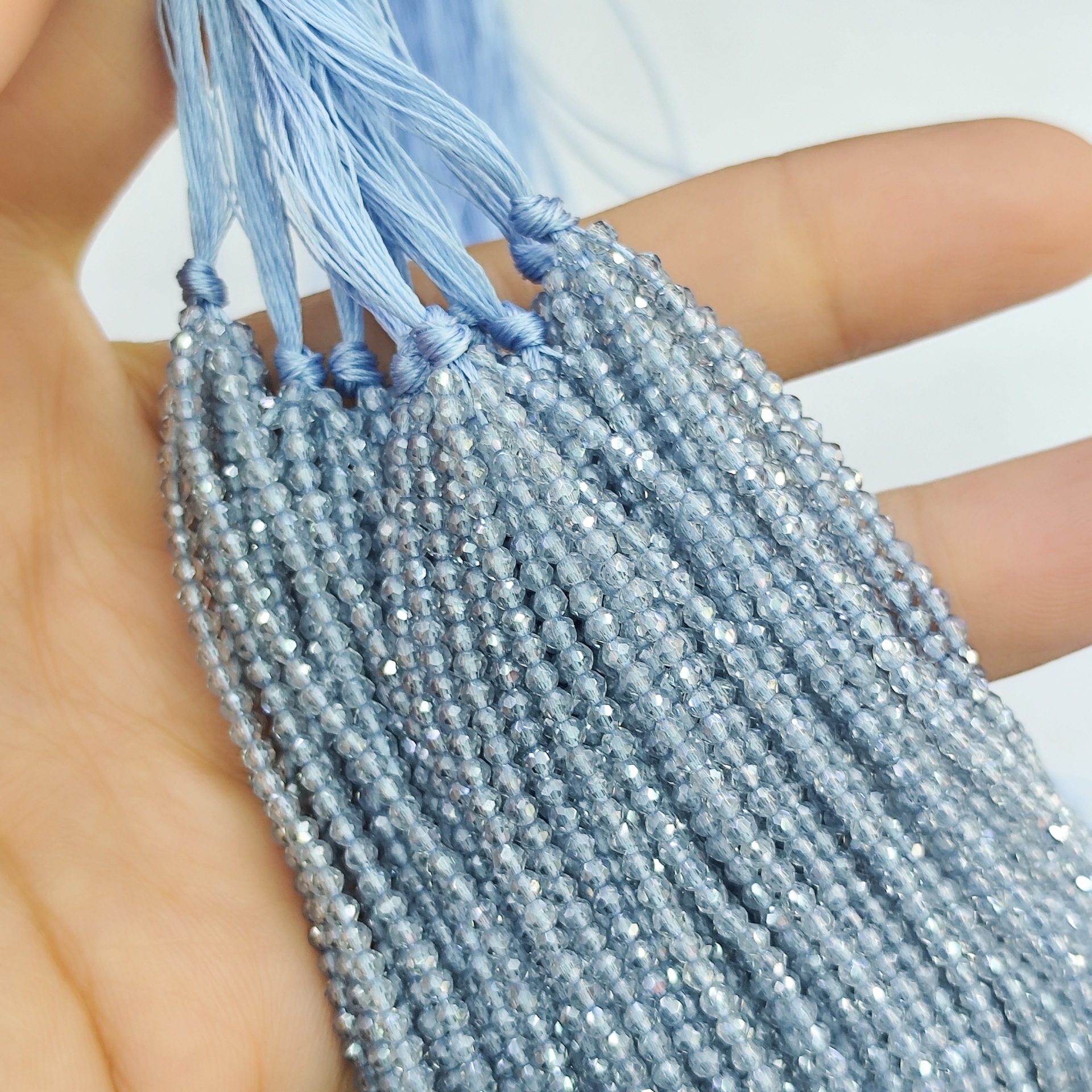 Hilo de algodón aguja súper pequeña Perla de cristal encadenada cuentas vidriadas DIY accesorios de ropa hechos a mano pulsera collar cuentas dispersas accesorios