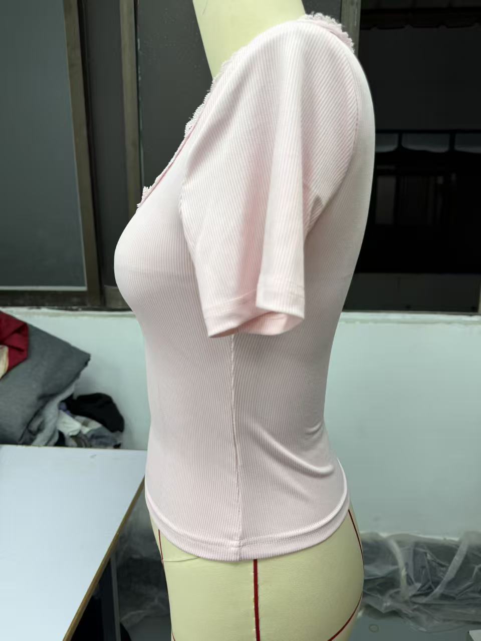 Lace-Up V-Neck Short Sleeve Top For Women, Fashion Basic Casual Blouse With Button Detail, Spring Summer Essential_ecoleips.com