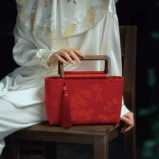 ����ʽ�tɫ�������Ů�߼��д��������K�����������L�͹����۰�